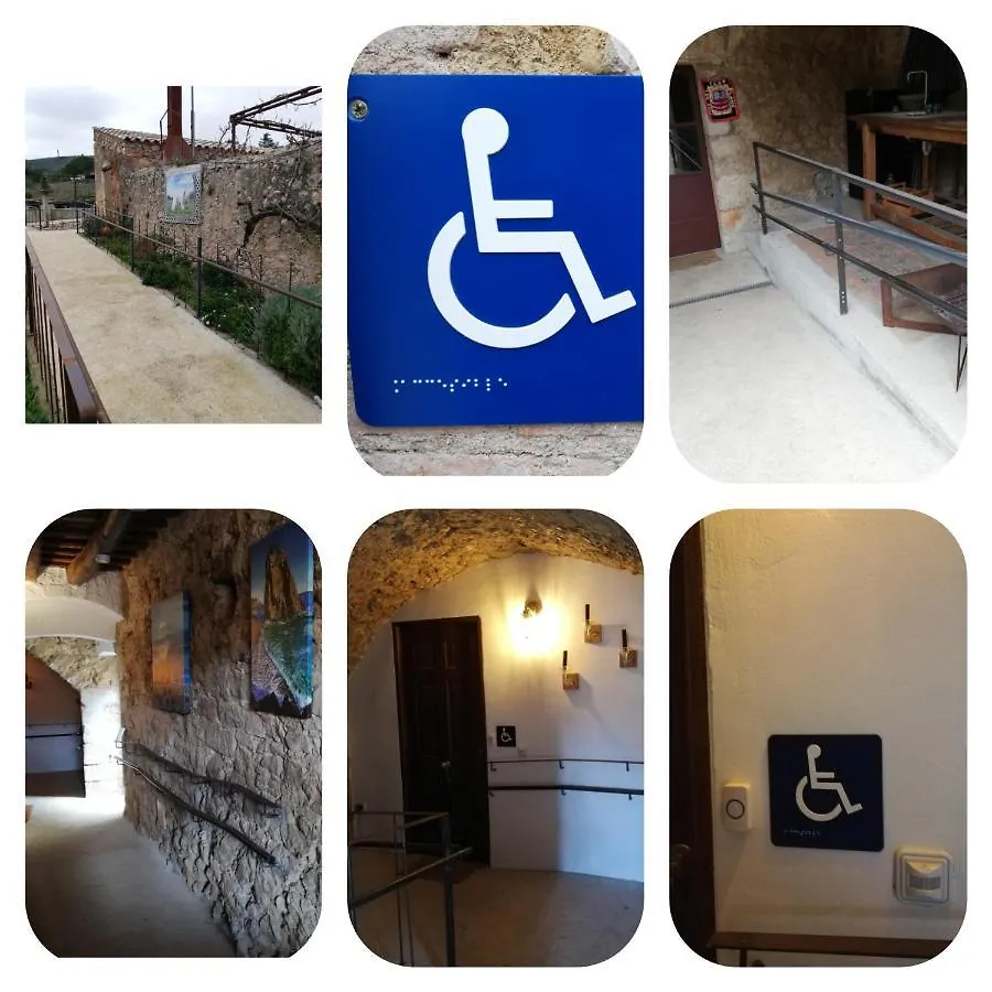 Mas Del Llop Blanc - Dog Friendly Hostal Rural - B&B Sobrestany