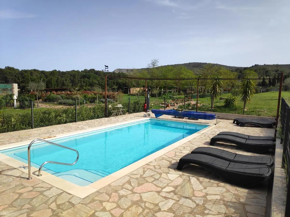 Bed & Breakfast Mas Del Llop Blanc - Dog Friendly Hostal Rural - B&B Sobrestany