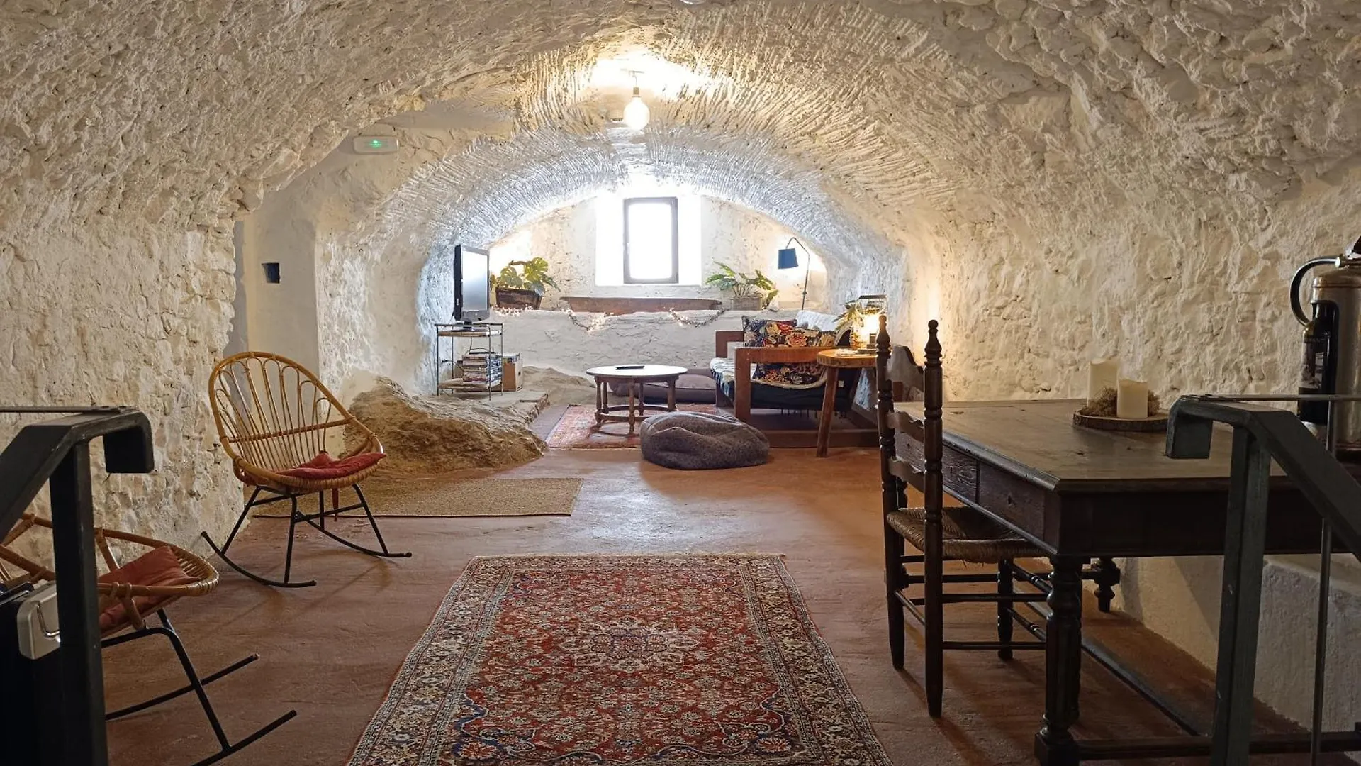 Mas Del Llop Blanc - Dog Friendly Hostal Rural - B&B Sobrestany Spain
