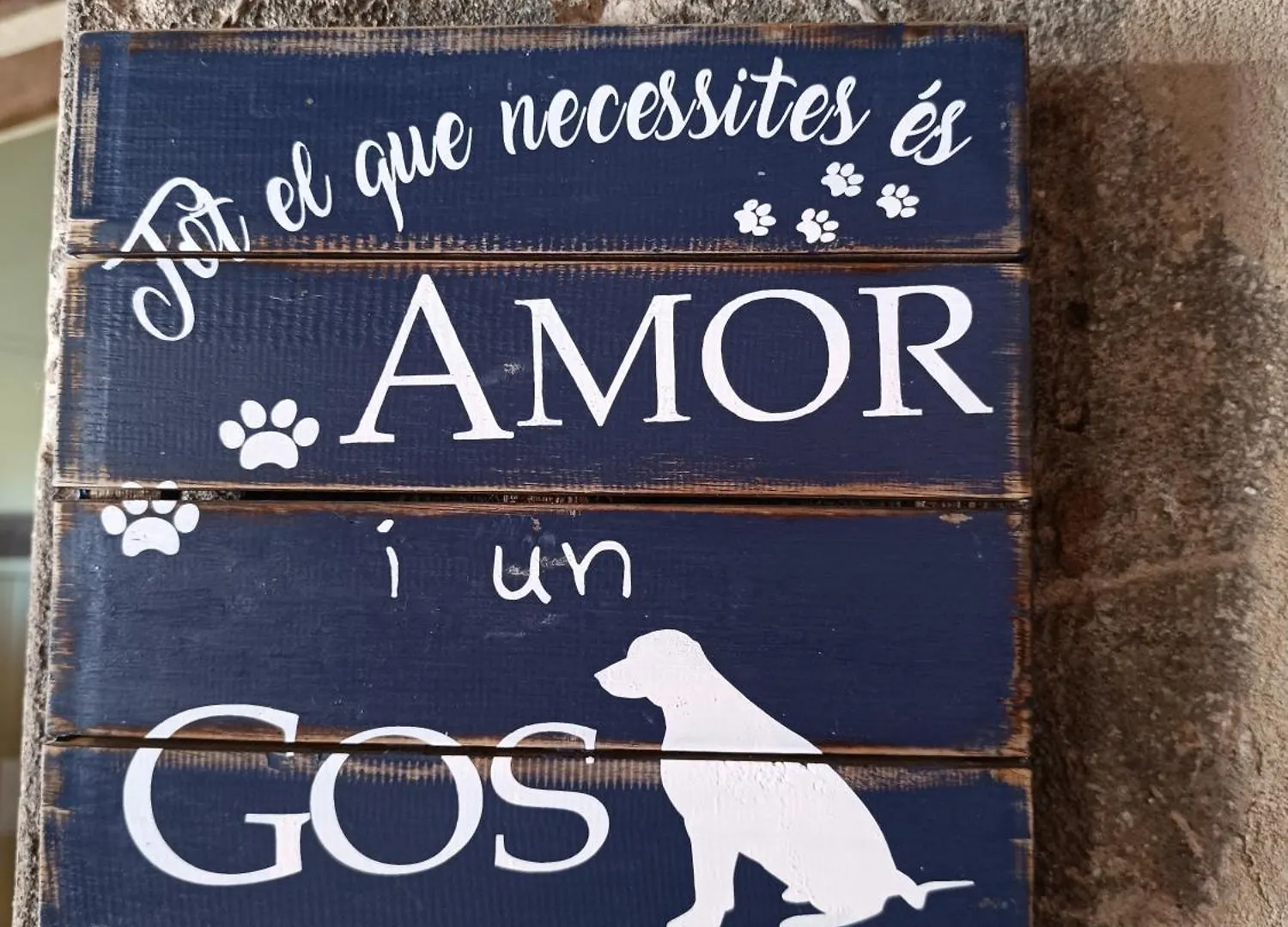 Mas Del Llop Blanc - Dog Friendly Hostal Rural - B&B Sobrestany